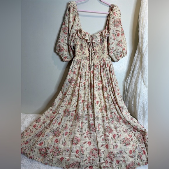 Free People Printed Oasis Shirred Smocked Square Neck Midi Dress - Picture 4 of 7